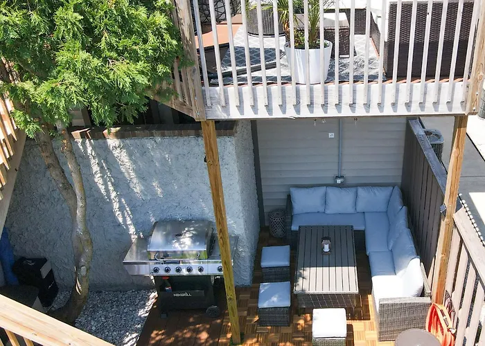 Luxury 2bd Walk To Pool&tennis Court * Ocean City