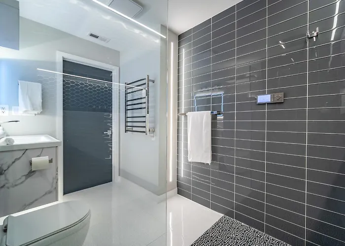 Luxury 2bd Walk To Pool&tennis Court Ocean City